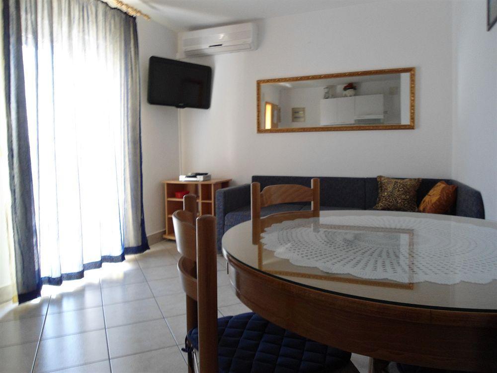 Apartmani Slavica Split Buitenkant foto